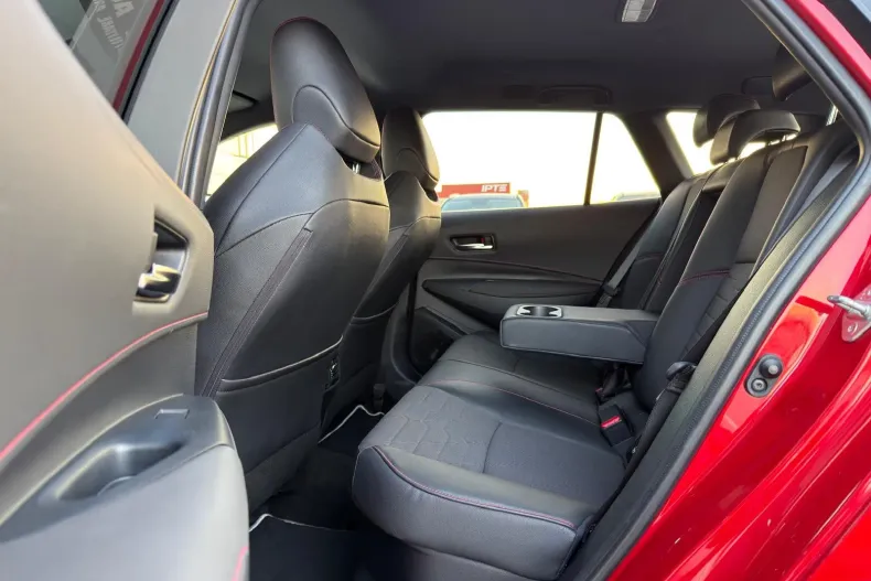 Toyota Corolla din 2020 cu 130.120 km - oferta TOY148083 - foto 33