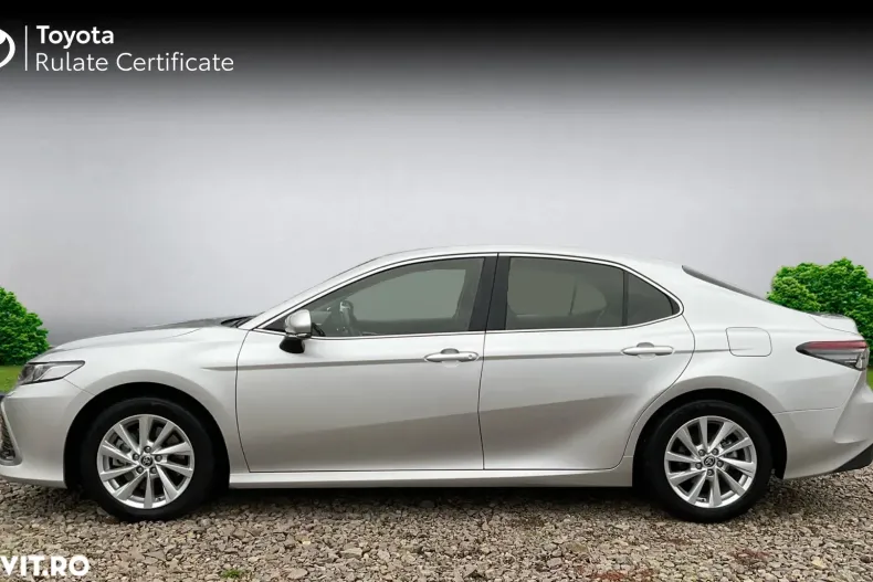 Toyota Camry din 2022 cu 45.370 km - oferta TOY148086 - foto 5