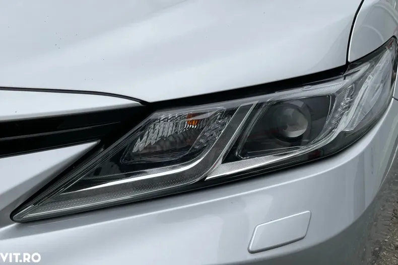 Toyota Camry din 2022 cu 45.370 km - oferta TOY148086 - foto 16