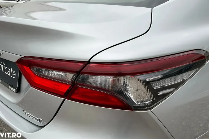 Toyota Camry din 2022 cu 45.370 km - oferta TOY148086 - foto 35