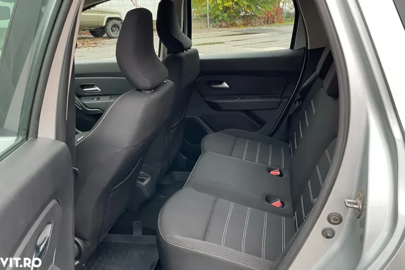 Dacia Duster din 2022 cu 77.161 km - oferta DAC148087 - foto 28