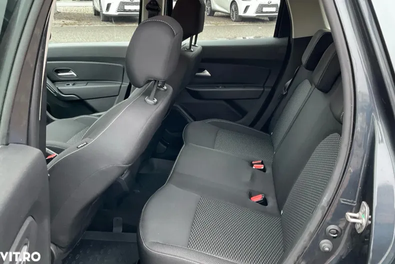 Dacia Duster din 2021 cu 70.878 km - oferta DAC148088 - foto 8