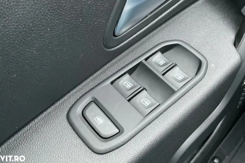 Dacia Duster din 2021 cu 70.878 km - oferta DAC148088 - foto 23