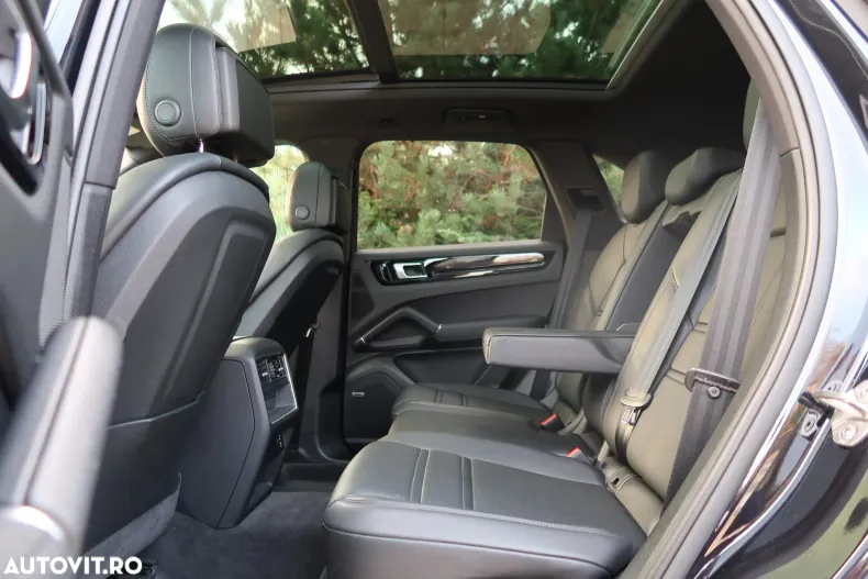 Porsche Cayenne din 2021 cu 96.700 km - oferta POR148094 - foto 15