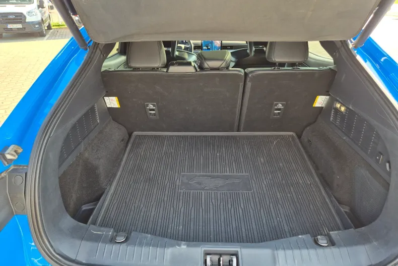 Ford Mustang Mach-E din 2022 cu 56.000 km - oferta FOR148102 - foto 12