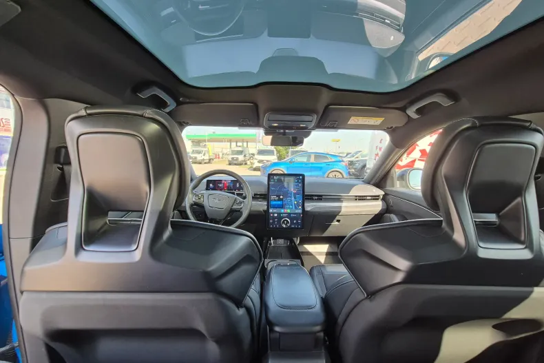 Ford Mustang Mach-E din 2022 cu 56.000 km - oferta FOR148102 - foto 14