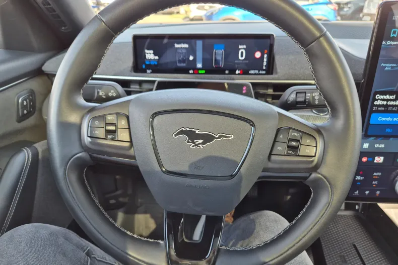 Ford Mustang Mach-E din 2022 cu 56.000 km - oferta FOR148102 - foto 19