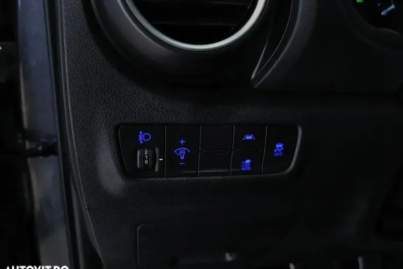 Hyundai KONA din 2022 cu 19.600 km - oferta HYU148108 - foto 9