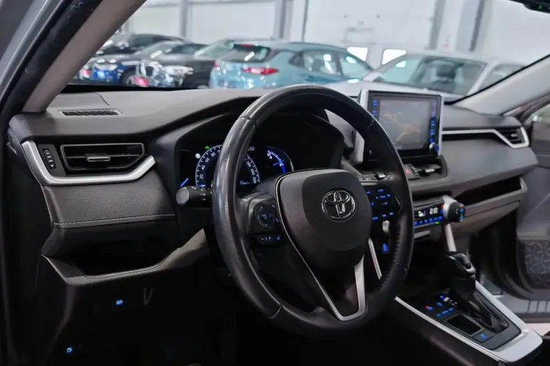 Toyota RAV4 din 2022 cu 96.873 km - oferta TOY148110 - foto 6