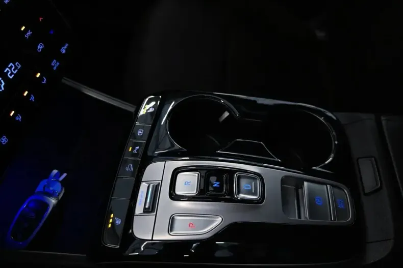 Hyundai TUCSON din 2022 cu 88.592 km - oferta HYU148111 - foto 8