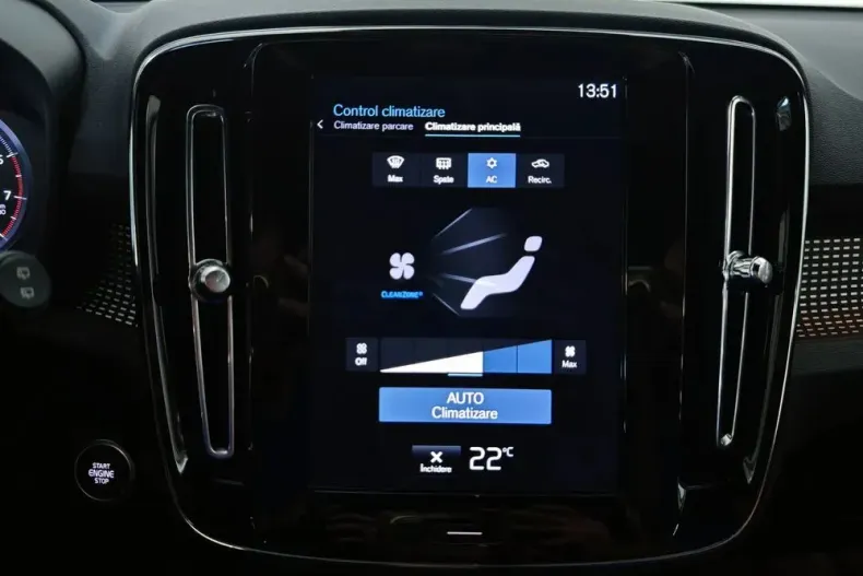 Volvo XC40 din 2019 cu 96.119 km - oferta VOL148113 - foto 13