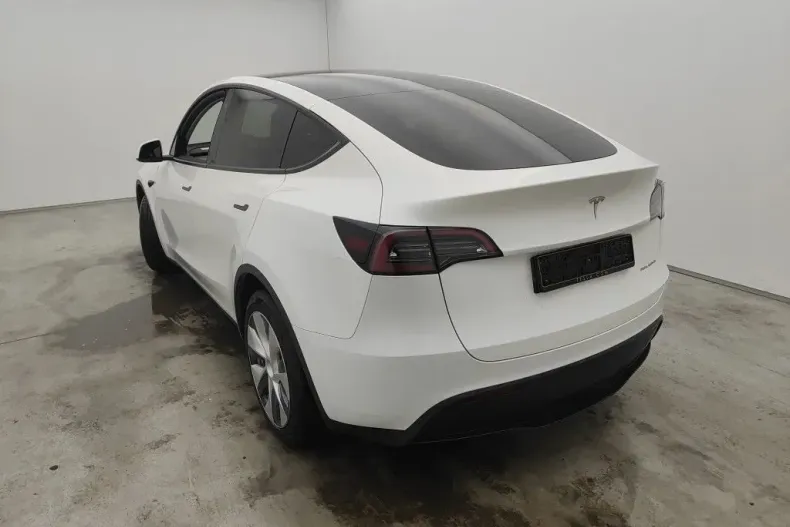 Tesla Model Y din 2024 cu 80.160 km - oferta TES148117 - foto 3
