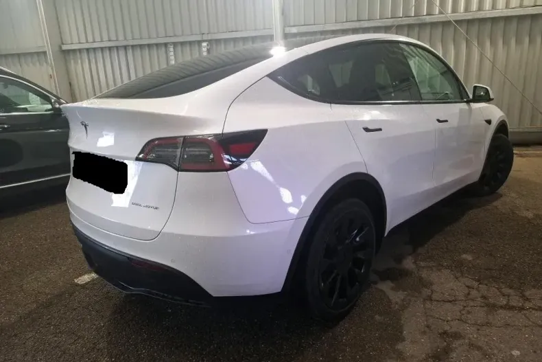 Tesla Model Y din 2022 cu 33.530 km - oferta TES148119 - foto 2