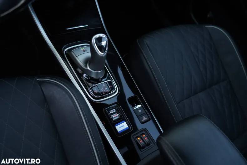 Mitsubishi Outlander din 2020 cu 77.234 km - oferta MIT148130 - foto 10