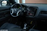 Mitsubishi Outlander din 2020 cu 77.234 km - oferta MIT148130 - foto 14
