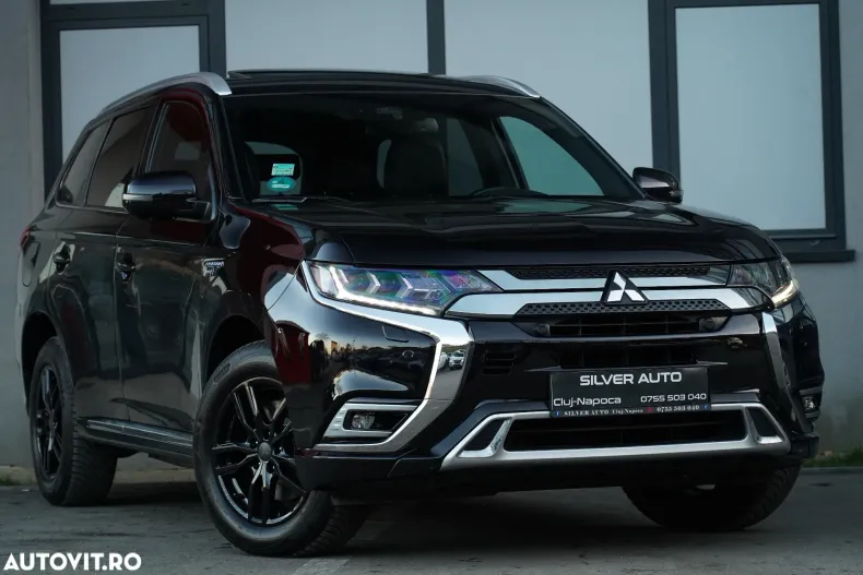 Mitsubishi Outlander din 2020 cu 77.234 km - oferta MIT148130 - foto 24