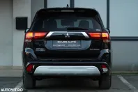 Mitsubishi Outlander din 2020 cu 77.234 km - oferta MIT148130 - foto 28