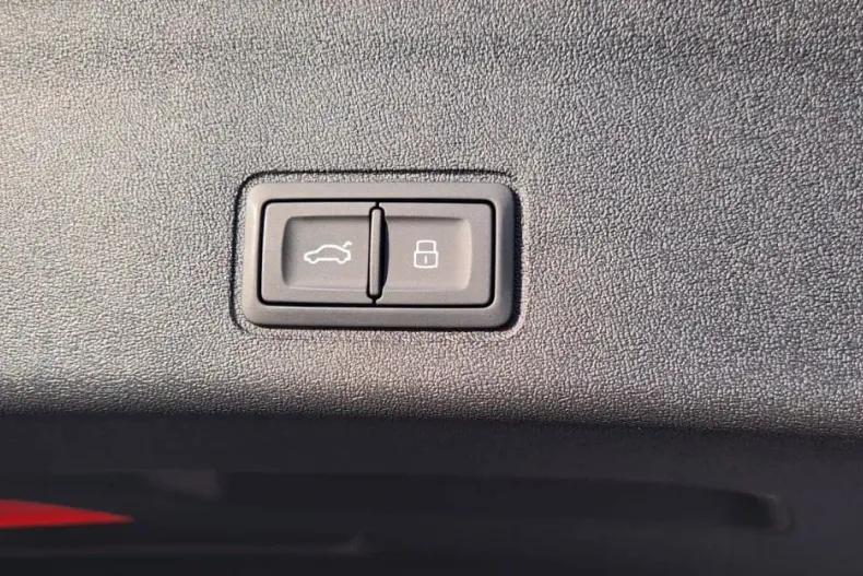 Audi Q3 din 2025 cu 1 km - oferta AUD148135 - foto 38