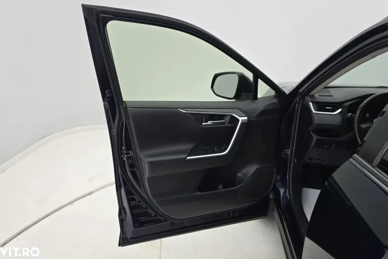 Toyota RAV4 din 2020 cu 140.177 km - oferta TOY148165 - foto 10