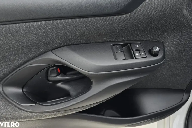 Toyota Yaris din 2021 cu 75.225 km - oferta TOY148166 - foto 11