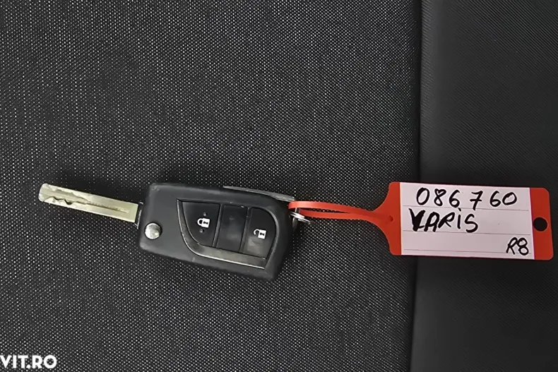 Toyota Yaris din 2021 cu 75.225 km - oferta TOY148166 - foto 21
