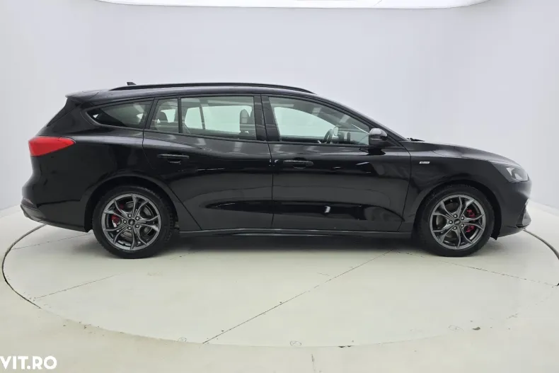 Ford Focus din 2021 cu 100.593 km - oferta FOR148171 - foto 5