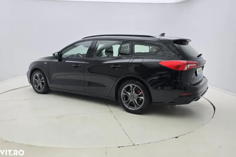 Ford Focus din 2021 cu 100.593 km - oferta FOR148171 - foto 8