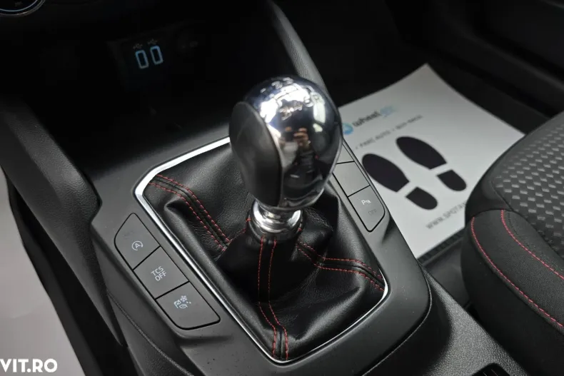Ford Focus din 2021 cu 100.593 km - oferta FOR148171 - foto 17