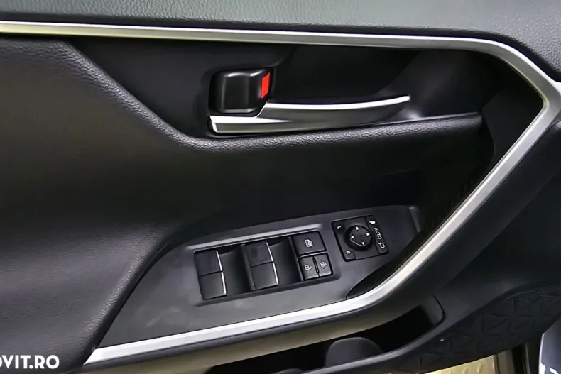 Toyota RAV4 din 2020 cu 78.590 km - oferta TOY148174 - foto 11