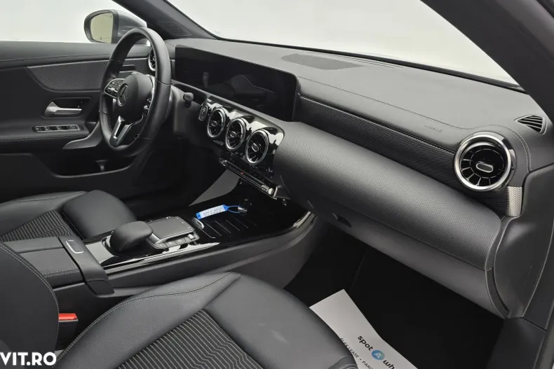 Mercedes-Benz CLA din 2022 cu 17.077 km - oferta MER148186 - foto 20