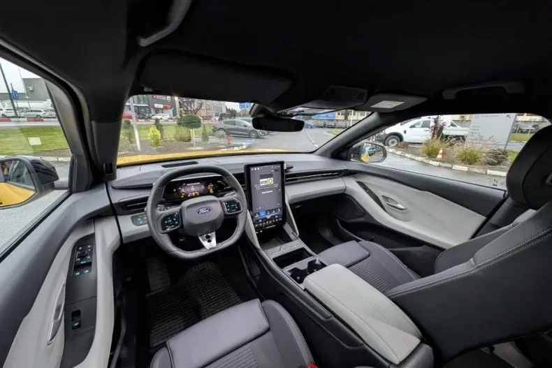 Ford Capri din 2025 cu 1 km - oferta FOR148187 - foto 17