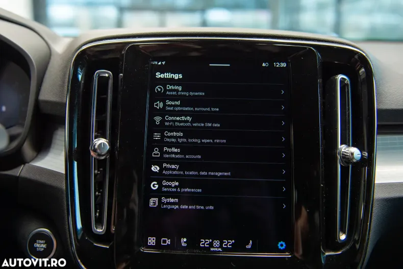 Volvo XC40 din 2023 cu 4.471 km - oferta VOL148189 - foto 23