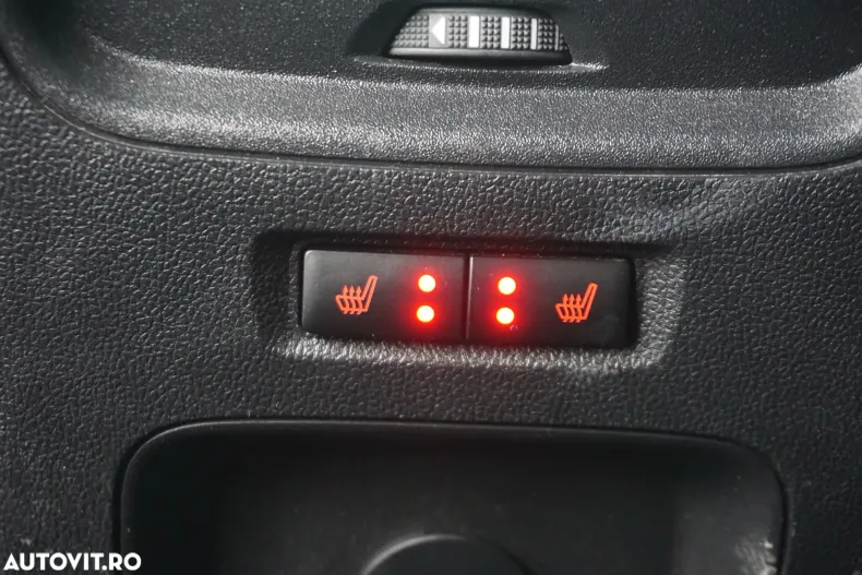 Ford Kuga din 2023 cu 64.743 km - oferta FOR148192 - foto 17