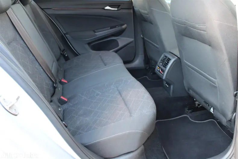 Volkswagen Golf din 2021 cu 133.048 km - oferta VOL148193 - foto 11