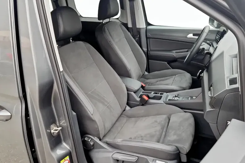 Volkswagen Caddy din 2025 cu 5.000 km - oferta VOL148200 - foto 11