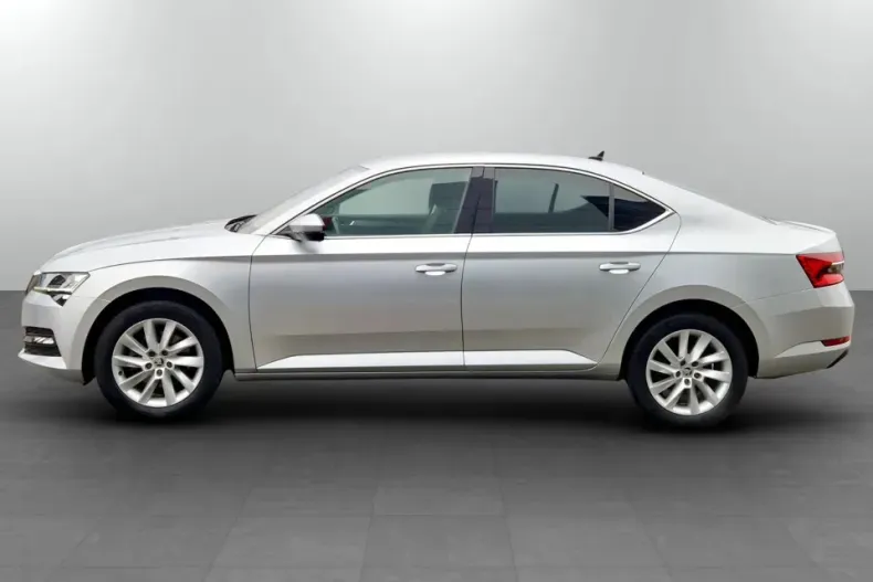 Skoda Superb din 2021 cu 51.534 km - oferta SKO148202 - foto 2