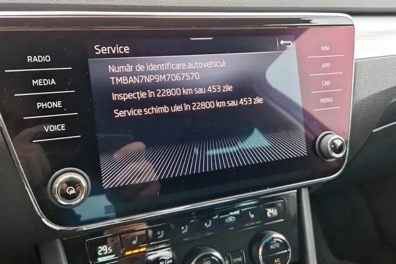 Skoda Superb din 2021 cu 51.534 km - oferta SKO148202 - foto 24