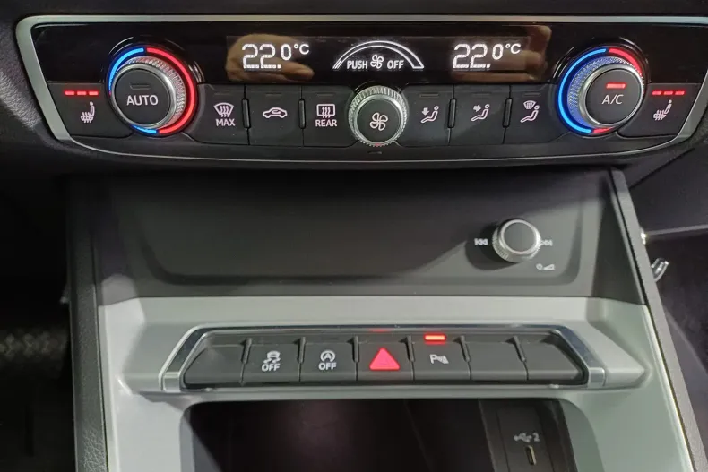 Audi Q3 din 2020 cu 42.003 km - oferta AUD148207 - foto 15