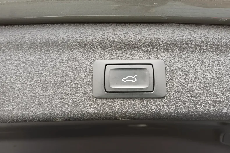 Audi Q3 din 2020 cu 42.003 km - oferta AUD148207 - foto 31