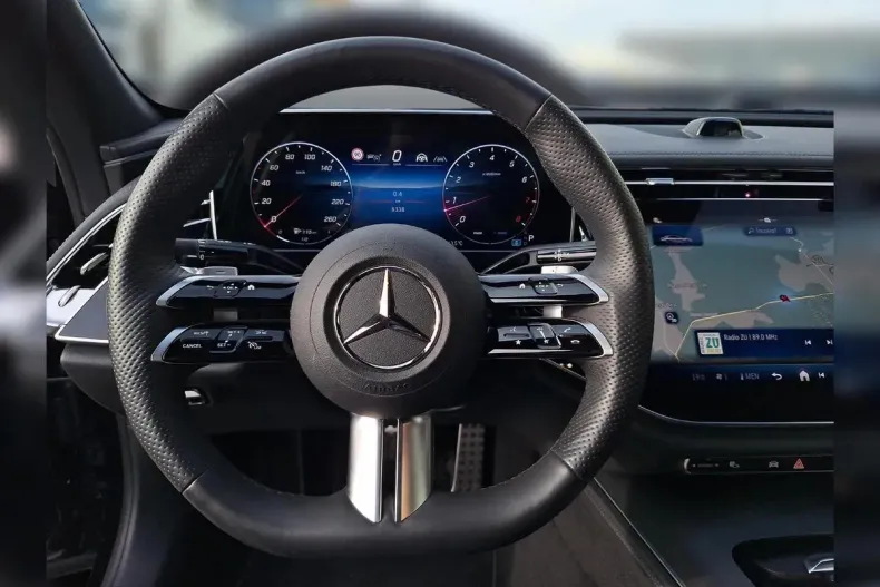 Mercedes-Benz E din 2024 cu 8.338 km - oferta MER148211 - foto 11