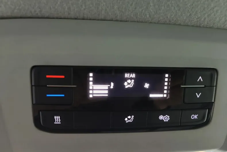 Volkswagen Transporter din 2021 cu 145.600 km - oferta VOL148226 - foto 24