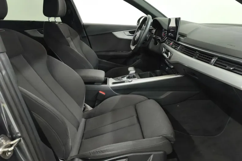 Audi A4 din 2019 cu 133.000 km - oferta AUD148227 - foto 10