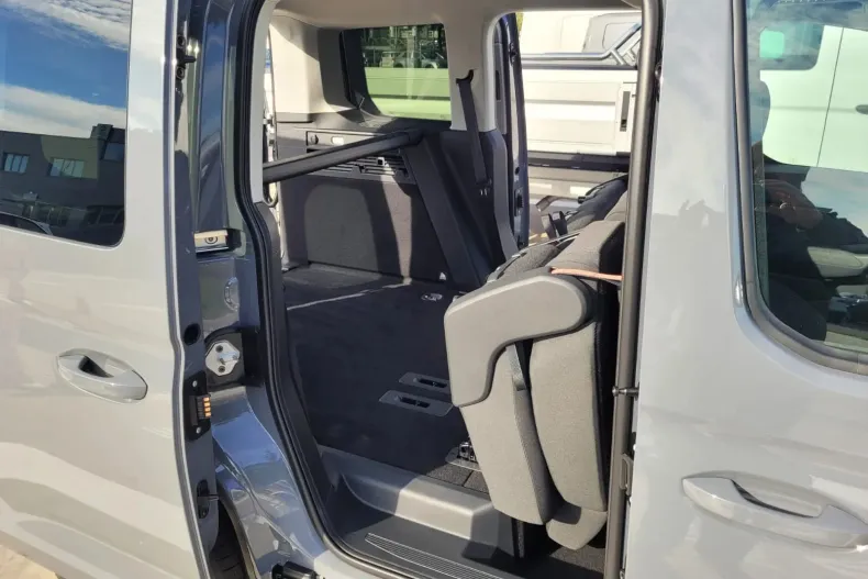 Volkswagen Caddy din 2025 cu 5 km - oferta VOL148232 - foto 16