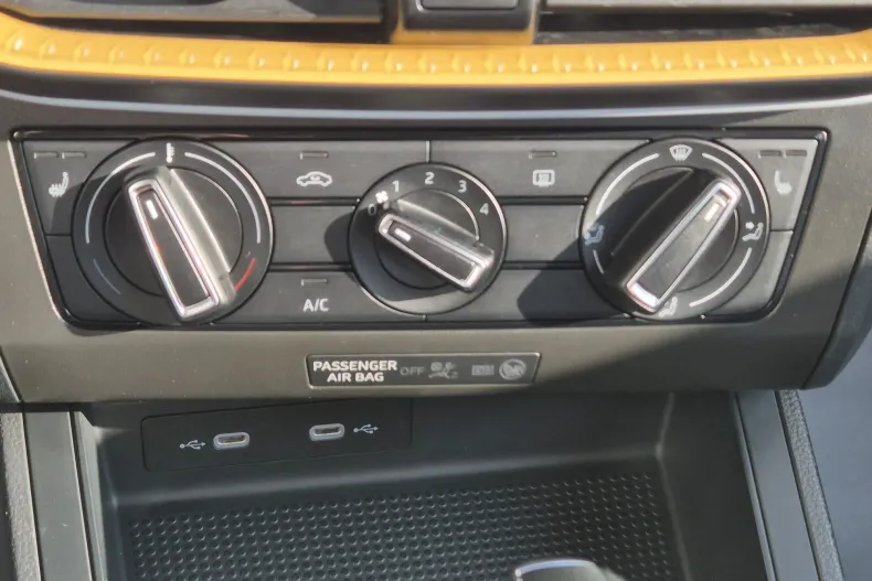 Seat Ibiza din 2024 cu 31.554 km - oferta SEA148240 - foto 20