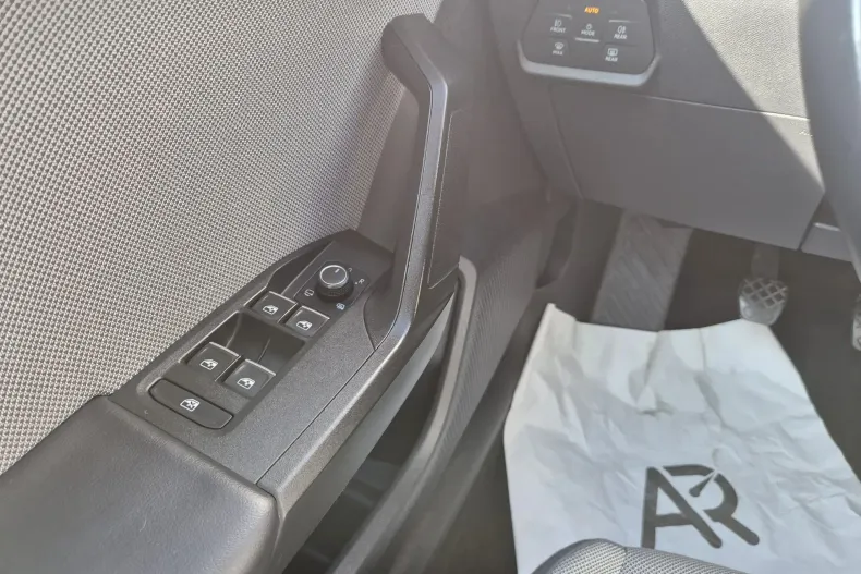 Seat Leon din 2021 cu 94.927 km - oferta SEA148241 - foto 14