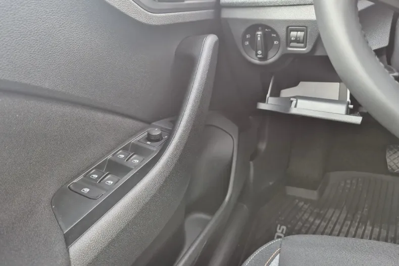 Skoda Scala din 2025 cu 50 km - oferta SKO148242 - foto 13