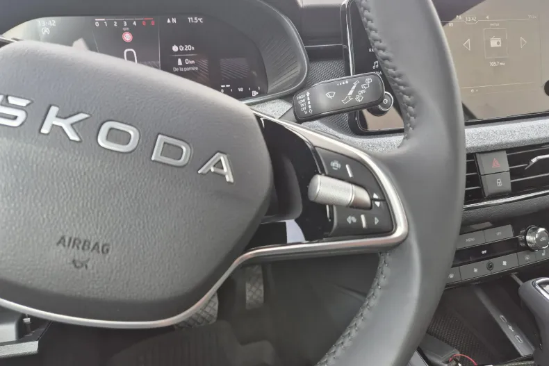 Skoda Scala din 2025 cu 50 km - oferta SKO148242 - foto 16