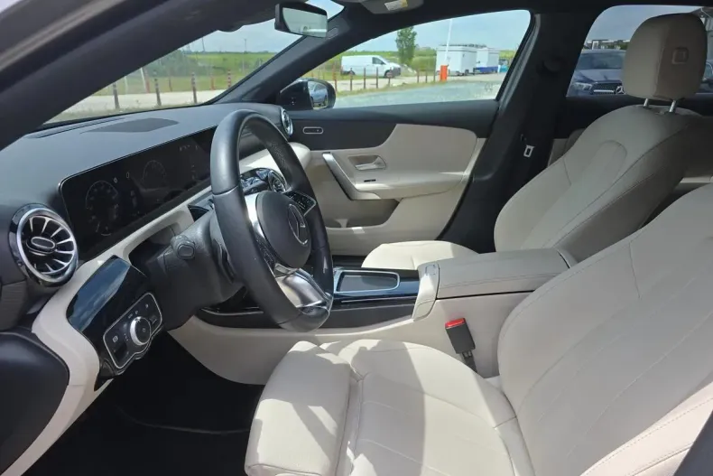 Mercedes-Benz A din 2024 cu 41.605 km - oferta MER148253 - foto 11