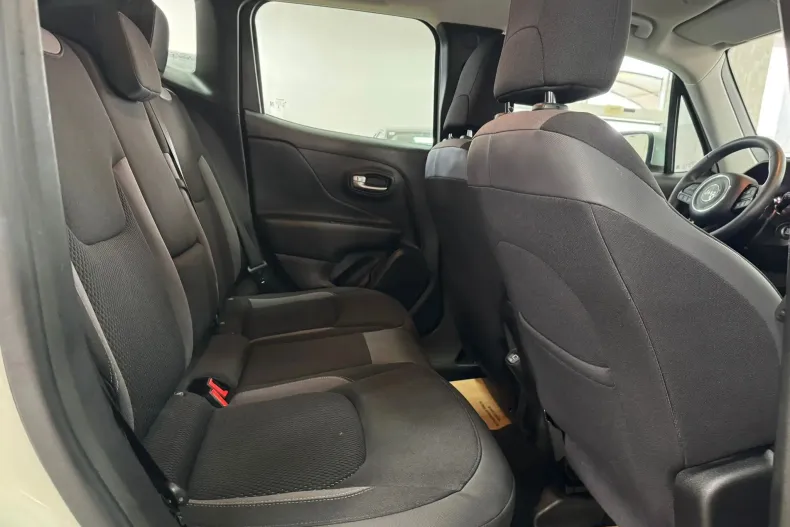 Jeep Renegade din 2022 cu 100.000 km - oferta JEE148255 - foto 13