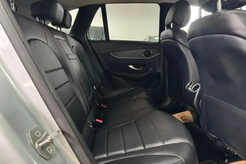 Mercedes-Benz GLC din 2021 cu 141.727 km - oferta MER148256 - foto 16